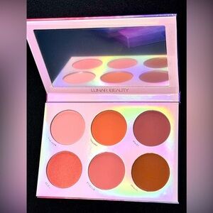 LUNAR BEAUTY MOON PRISM BLUSH PALETTE